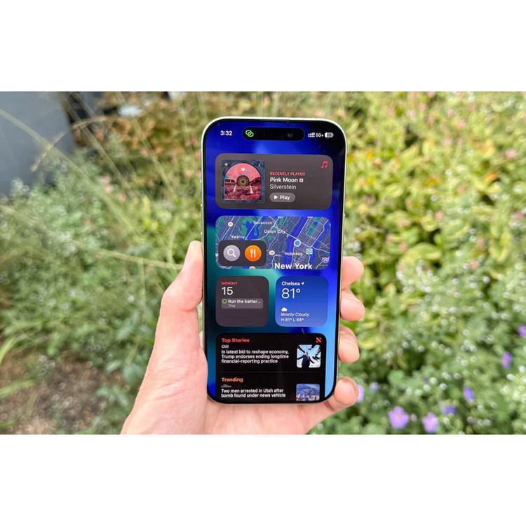 گوشی موبایل اپل مدل iPhone 17 CH دو سیم کارت ظرفیت 256 گیگابایت و رم 8 گیگابایت - نات اکتیو - به همراه شارژر 20 وات اپل